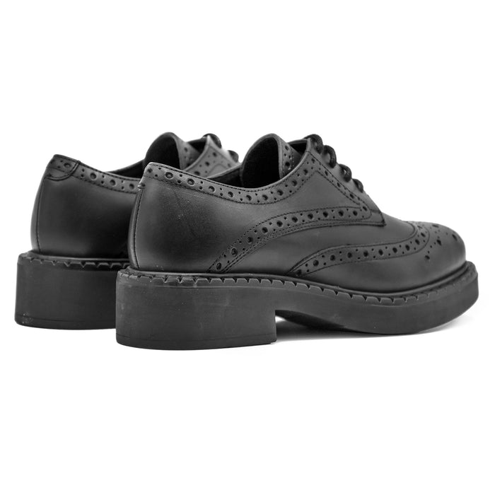 Stringate Donna Twinset Modello Oxford Linee Arrotondate Nero