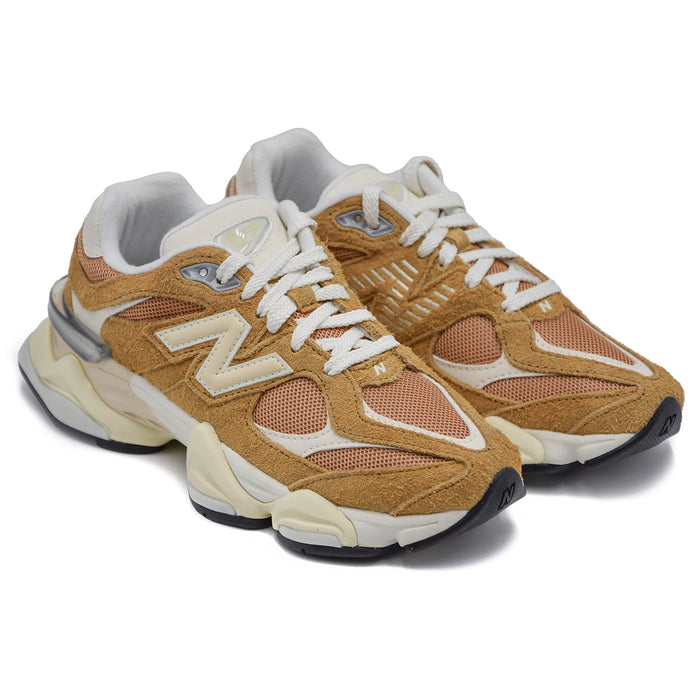 New Balance Sneakers Donna 9060HMT Ocra Stabilizzatori Su Tomaia