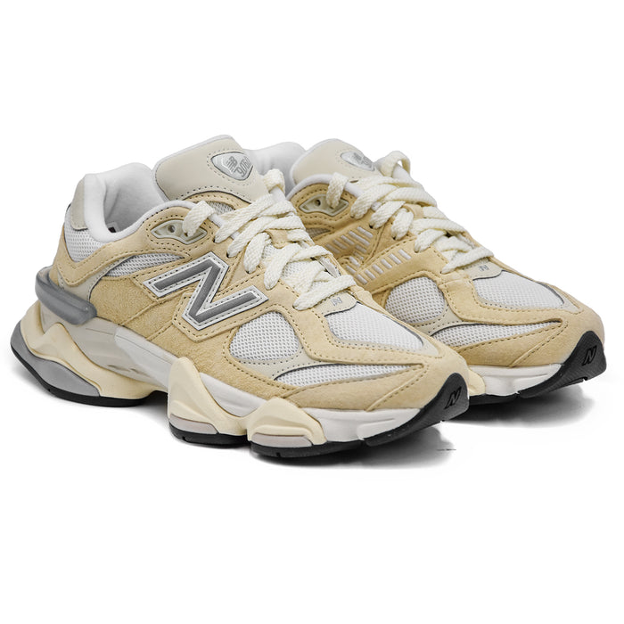 Sneakers New Balance Donna 9060 Beige Dispositivo CR Traslucido